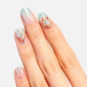 B2G1 TRANQUIL KOI Color Street Nail Strips